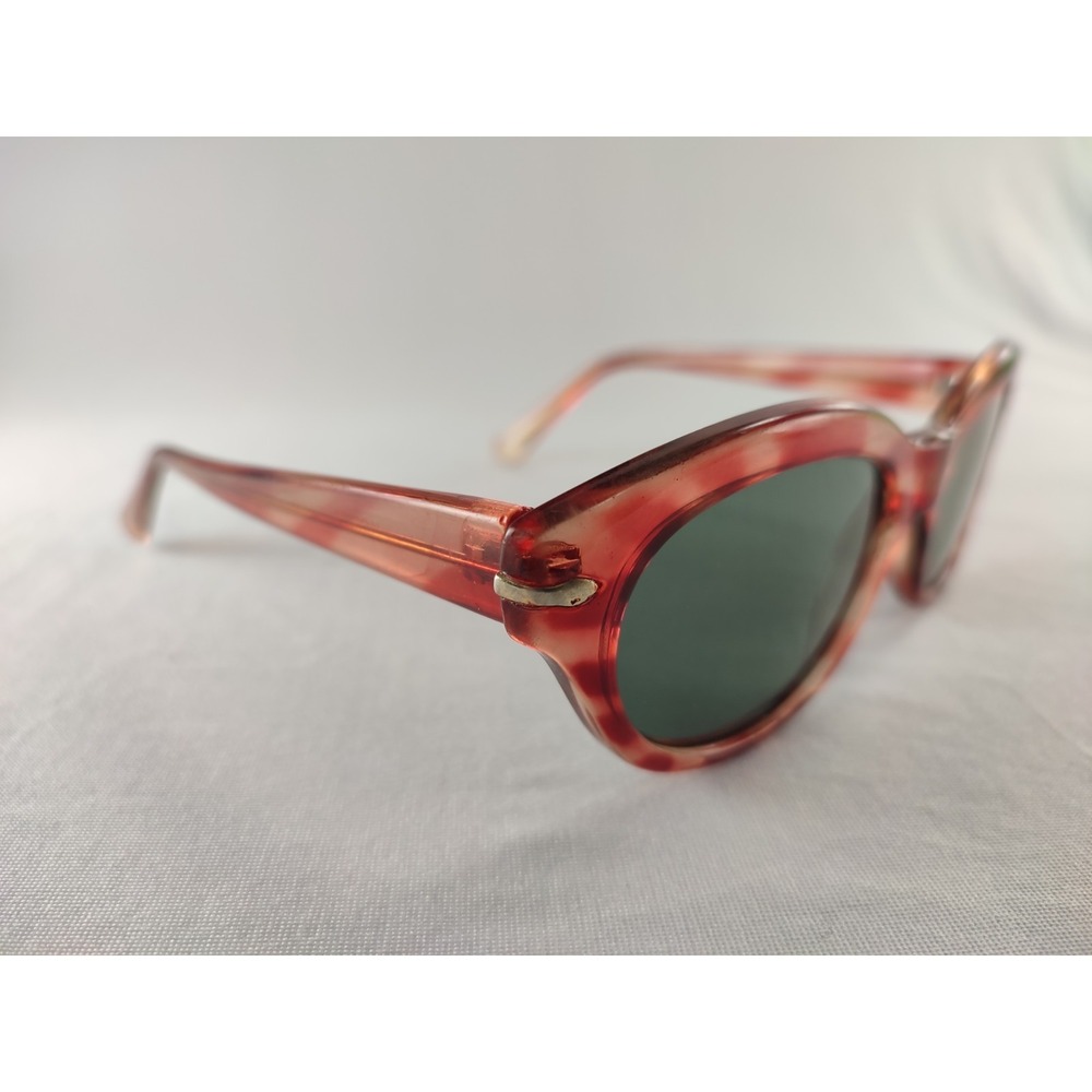 Vintage Korea S590 Sunglasses Red Marble Tortoise Cat Eye Retro 80s 90s Boho